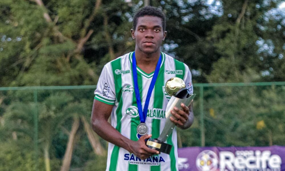 Emmanuel Longoli : un talent congolais à surveiller au Brésil !
